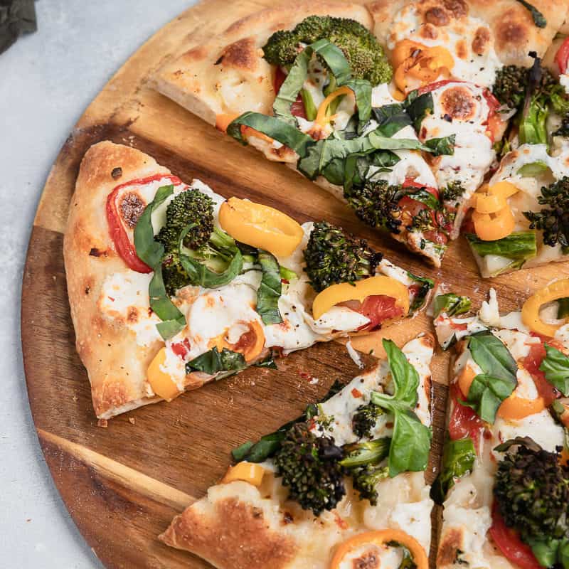 The Best Veggie Pizza - Eat Love Namaste